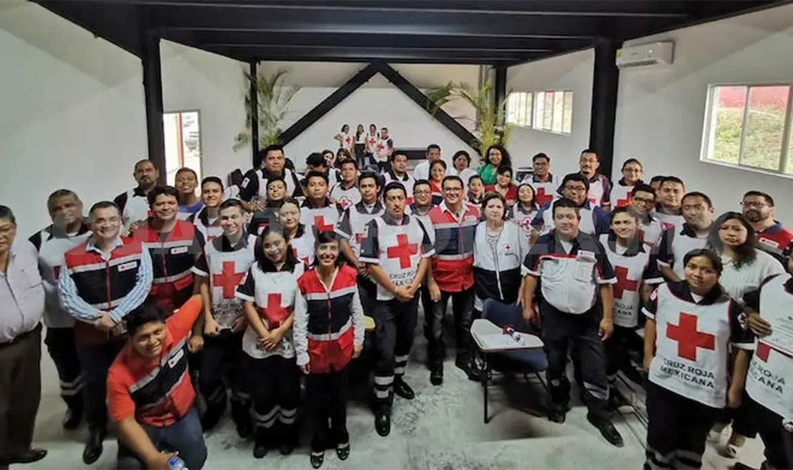 Reconocen labor de los socorristas