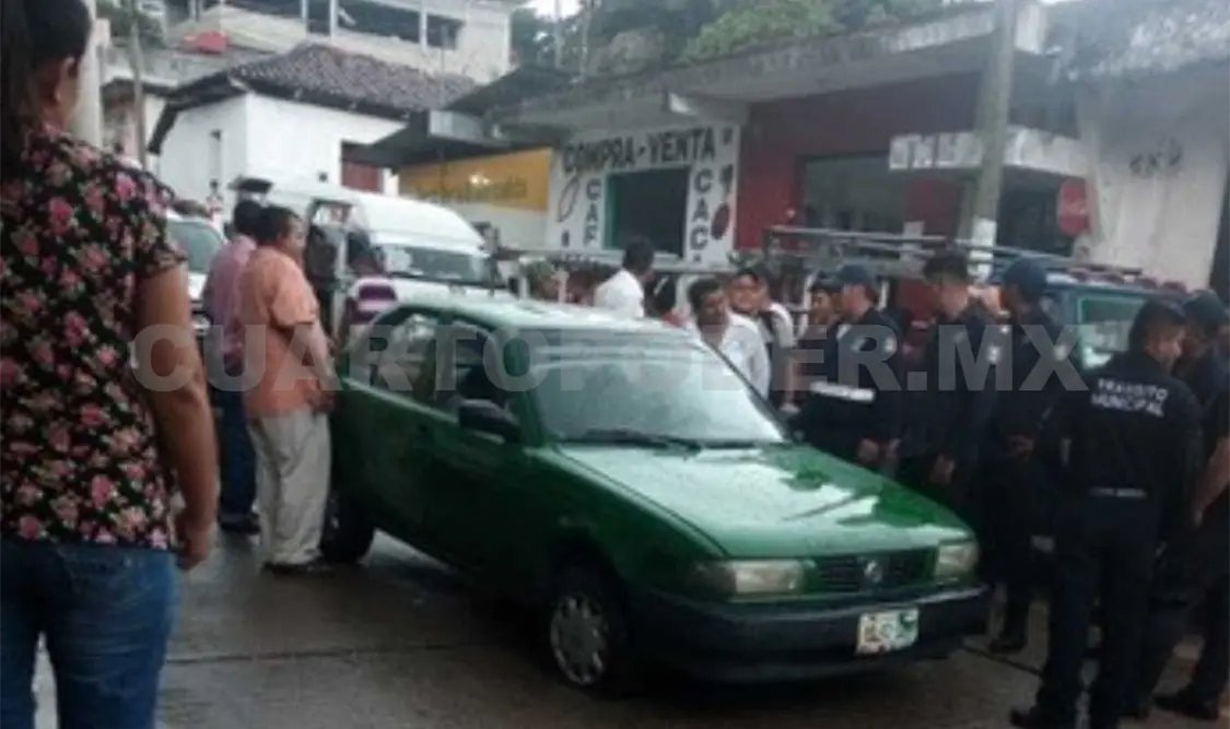 Taxi sin frenos arrolló a recolector de basura
