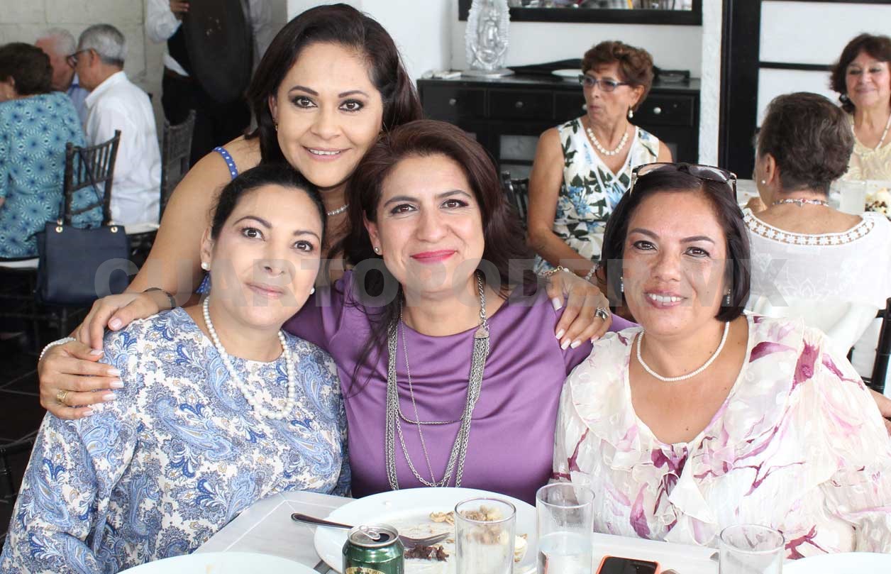 Muchos años llenos de amor