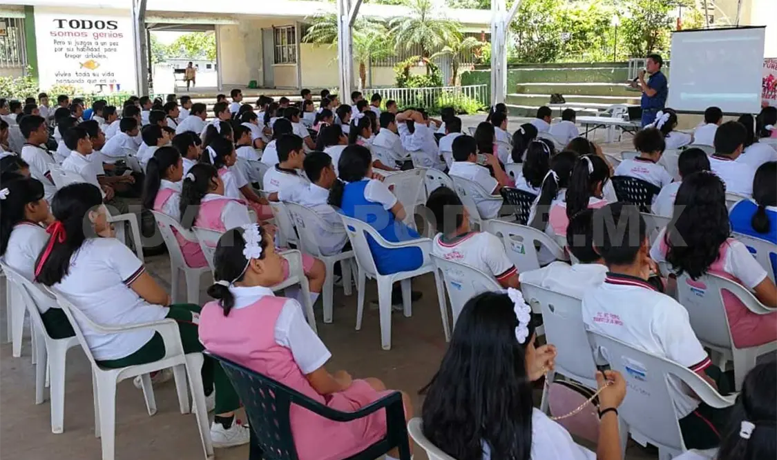 Los niños y niñas fueron exhortados a denunciar ante la Fiscalía de Chiapas si están viviendo alguna situación de riesgo. CP