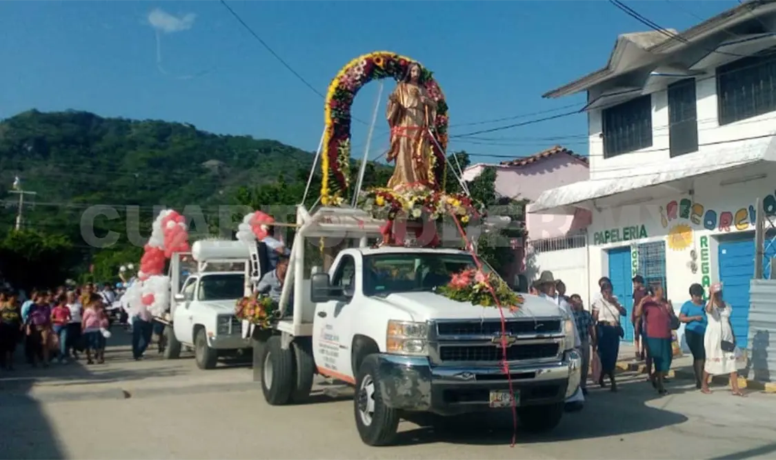 Católicos expresaron su devoción por el santo patrono. Noel Vázquez / CP