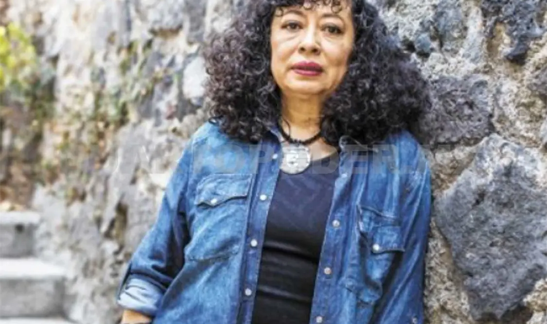La escritora Ana Clavel. Cortesía