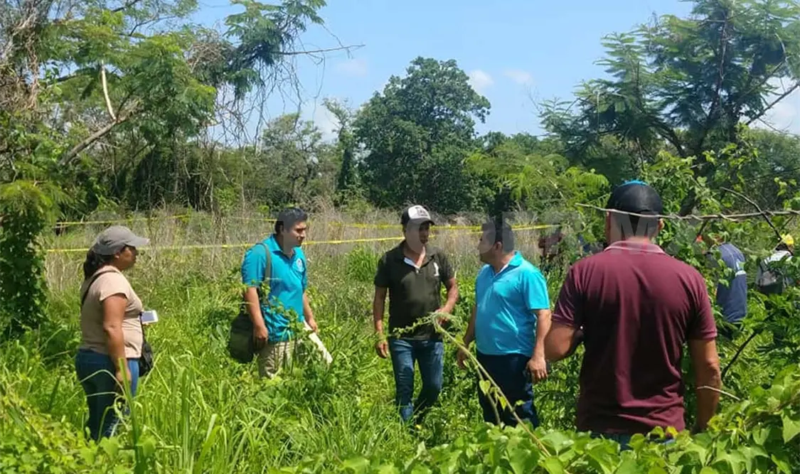 Hallan a hombre calcinado en un lote baldío en Tuxtla