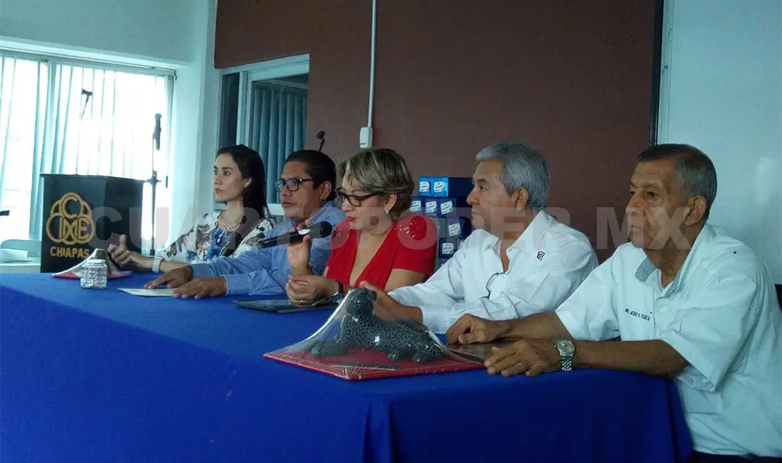 El CIME reconoció a socios por su aporte y participación en las distintas acciones del colegio. William Chacón / CP