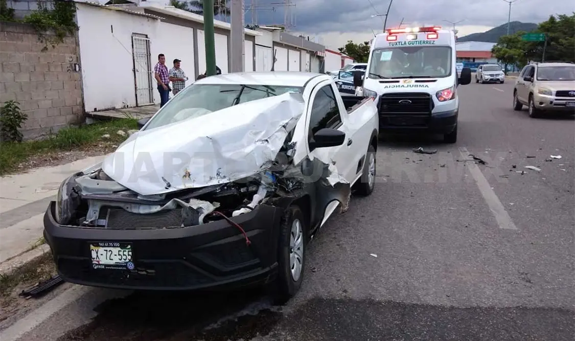 Sale herido en fuerte accidente