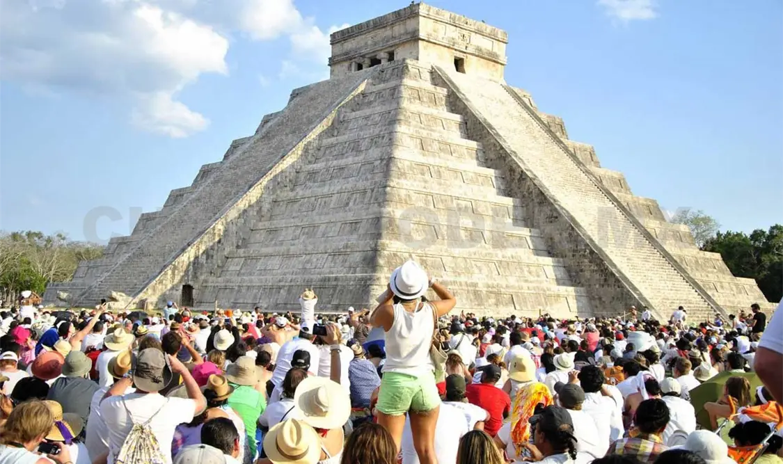 Ingresos por turismo crecen 15% en mayo