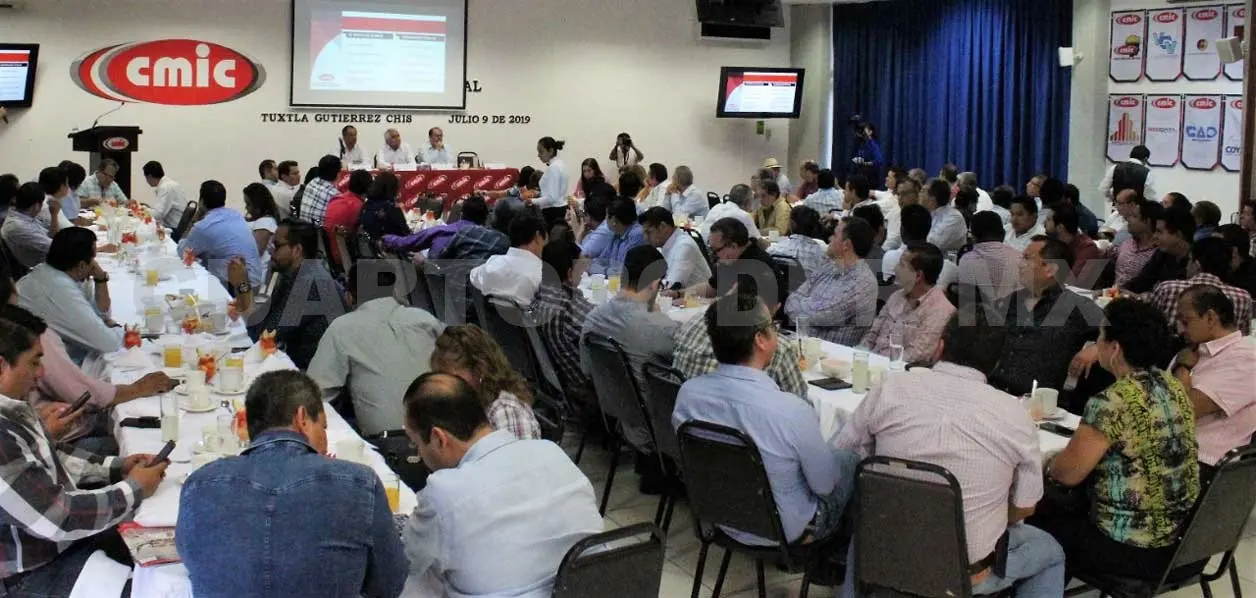 Constructoras piden asignación de obra