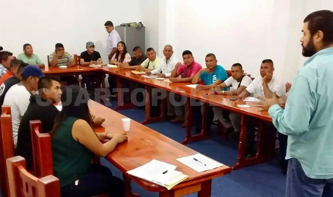 Durante los trabajos, personal de la Fiscalía de Distrito y de Servicios Periciales impartieron los temas. CP