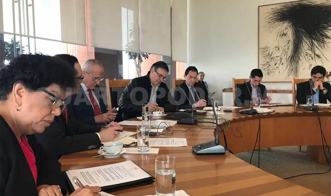 Hay mil 807 mexicanos en centros de detención