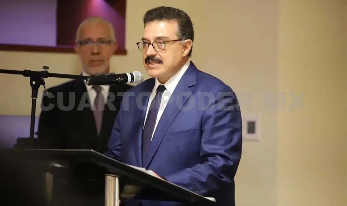 Carlos Lomelí enfrenta siete investigaciones