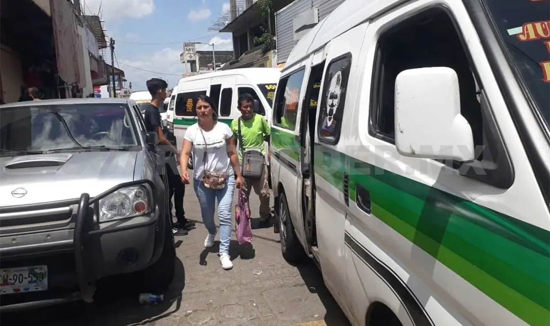 Unidades regresan a calles del centro de Tapachula