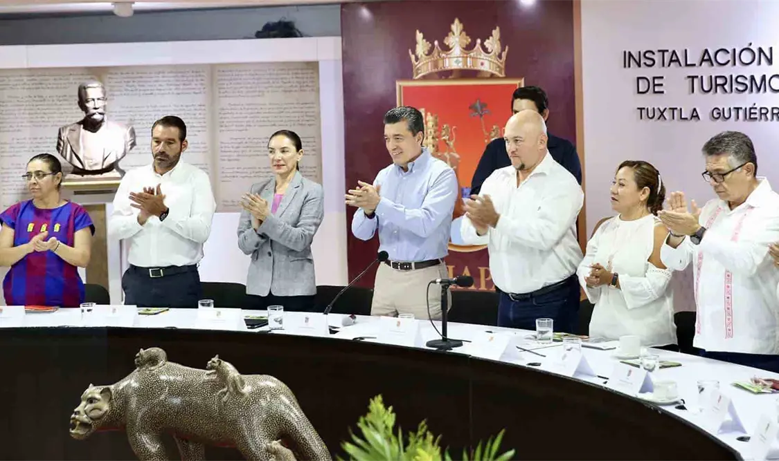 El gobernador encabezó la instalación del Consejo Consultivo de Turismo del Estado. CP