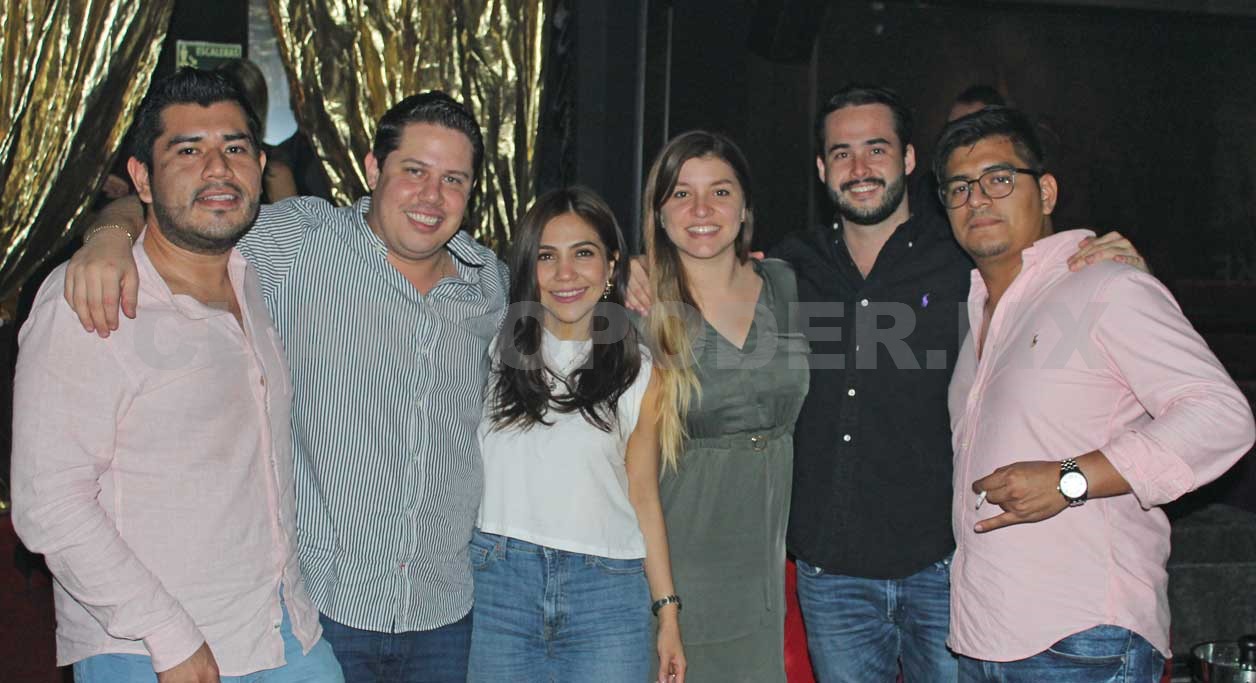 Una noche de antro con amigos