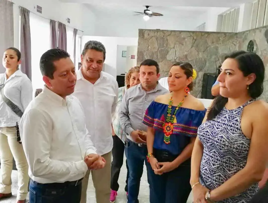 El fiscal general, expresó su reconocimiento y admiración por encontrarse en un momento clave para recobrar la confianza y servir a México y a Chiapas. CP