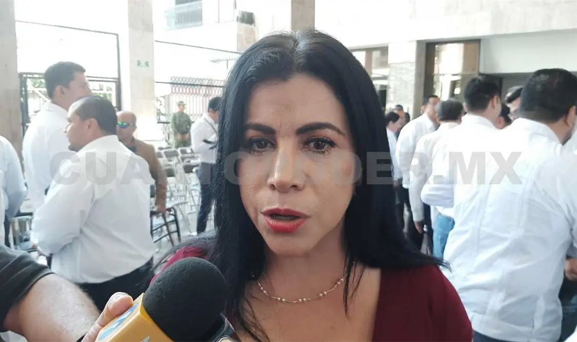 El 99% de los municipios mantienen deuda con CFE