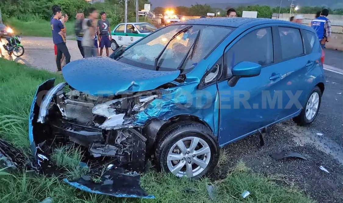 Fuerte accidente en la Costa deja dos heridos