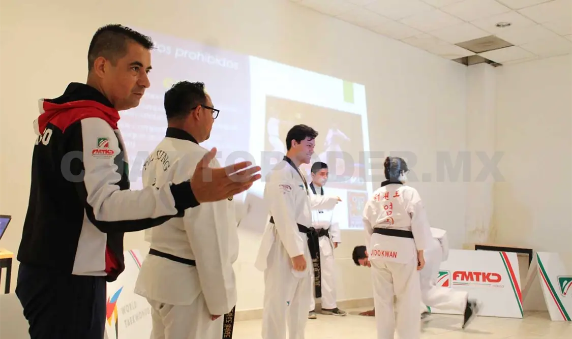 Árbitros se actualizan con la clínica regional