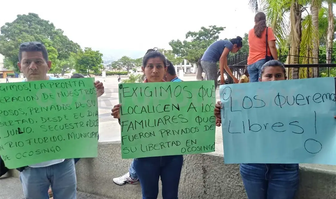 Policías secuestrados desde hace cinco días