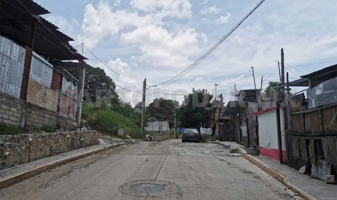 Denuncian mala ejecución de obra en Cerro Hueco