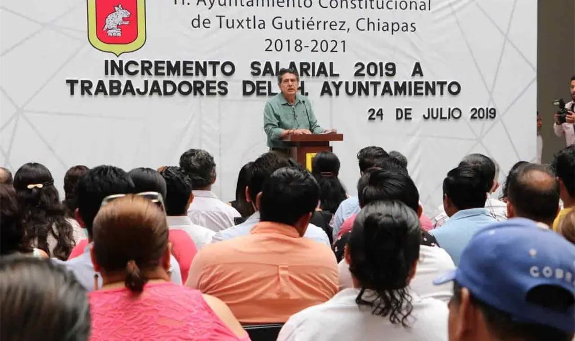 Reconoce Carlos Morales, alcalde de la capital, el esfuerzo de líderes sindicales para lograr acuerdos. Cortesía