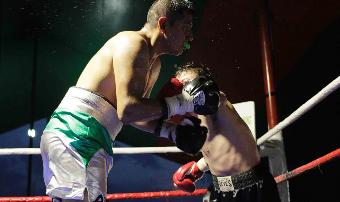 En este tipo de funciones es donde se forjan los talentos y promesas del Boxeo chiapaneco. Guillermo Ramos/CP