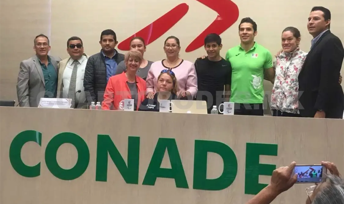 AMLO abanderará a la delegación mexicana