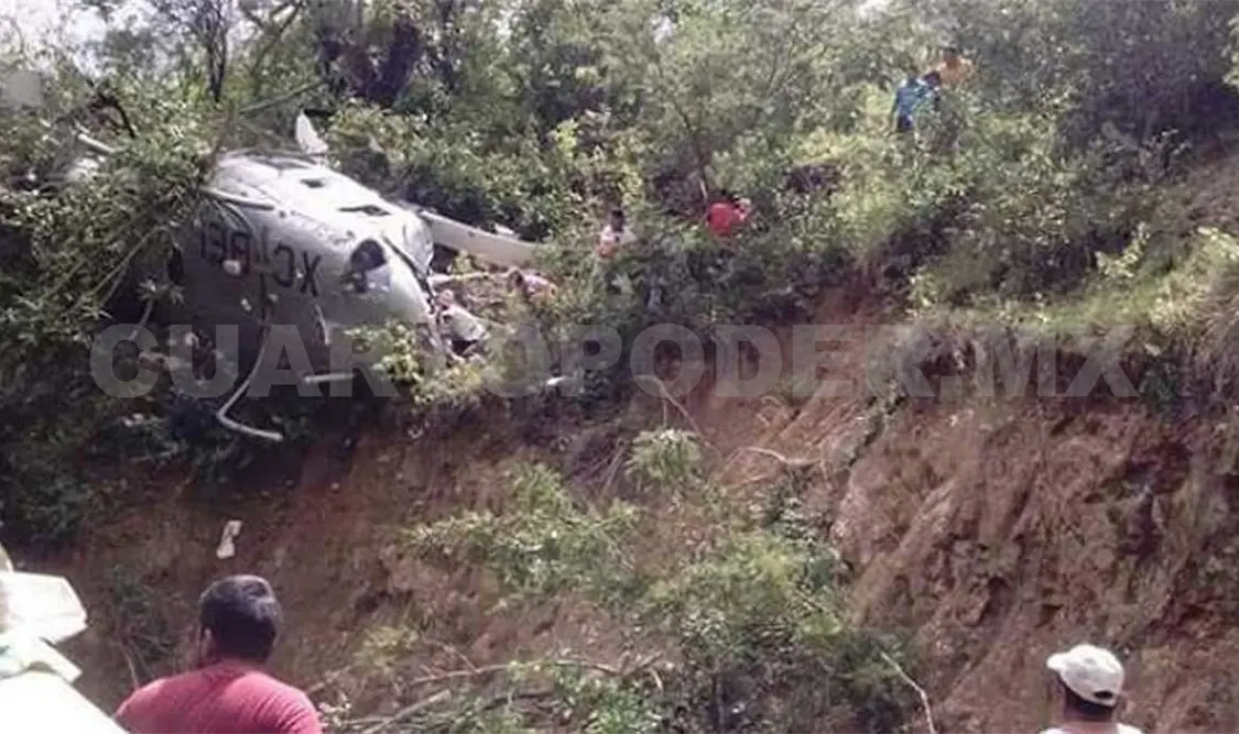 Caida de helicóptero deja cuatro funcionarios muertos