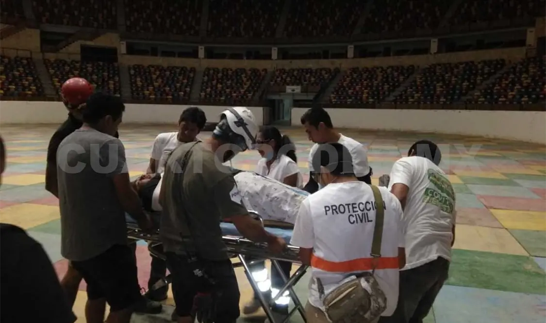 Joven cae de torre y es hospitalizado