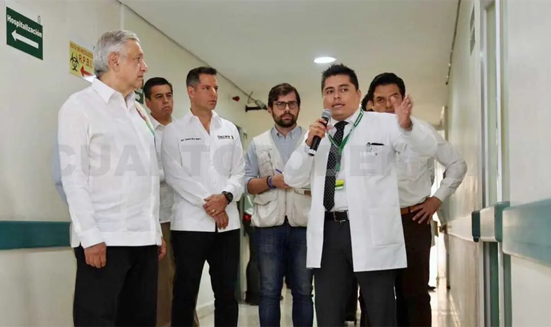 “Oaxaca ya firmó el acuerdo para federalizar el sector Salud”, dijo el gobernador Alejandro Murat en compañía del presidente. Twitter