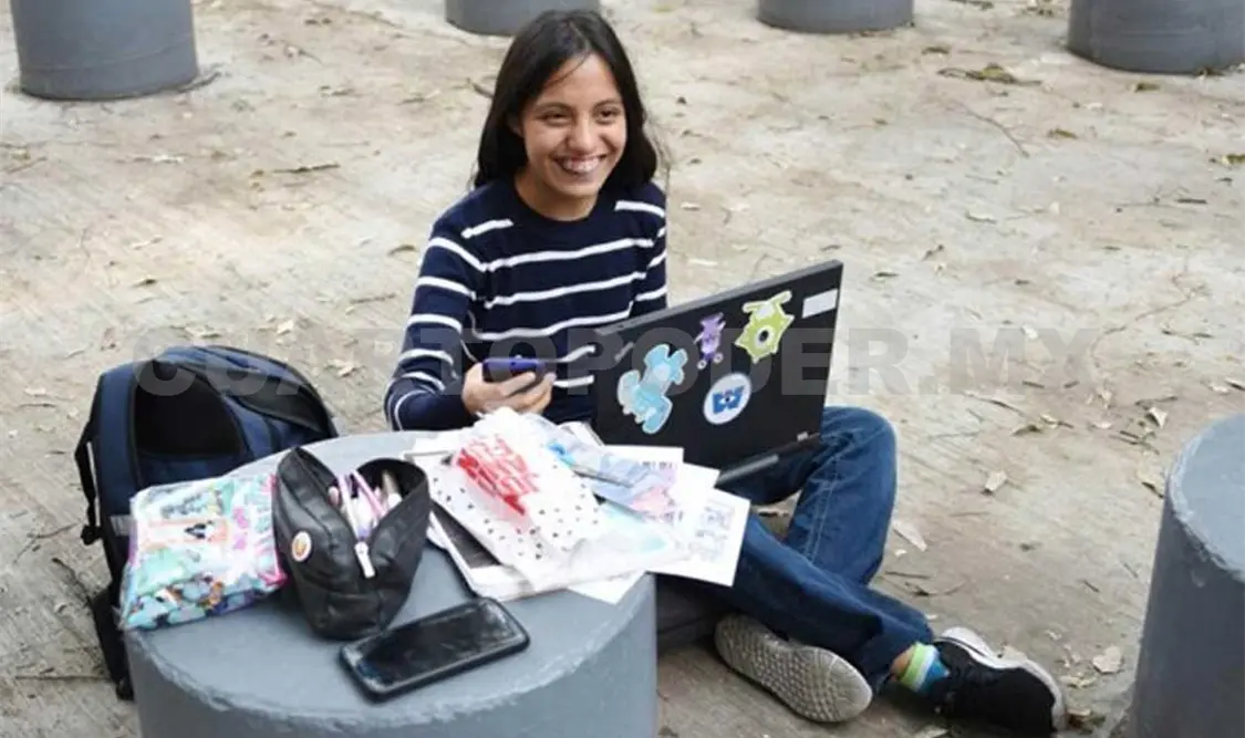 “Me siento muy orgullosa de lo que he podido conseguir y de mi promedio de 9.3”, dijo la estudiante. El Universal
