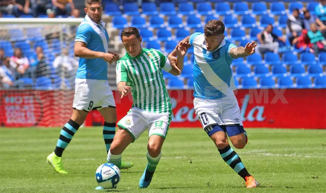 Puebla derrotó al Real Betis en el duelo por el 75 aniversario