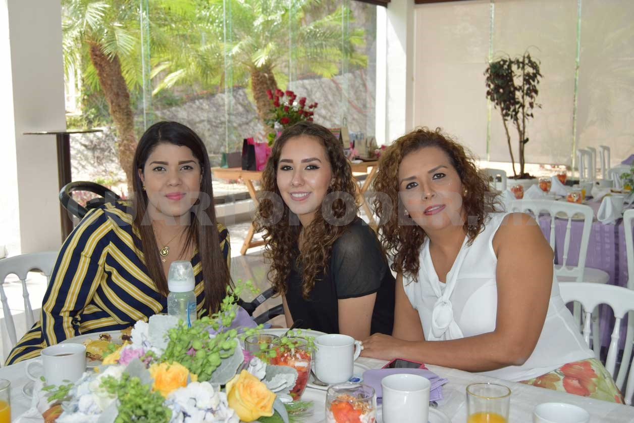 Muchas felicidades, Victoria