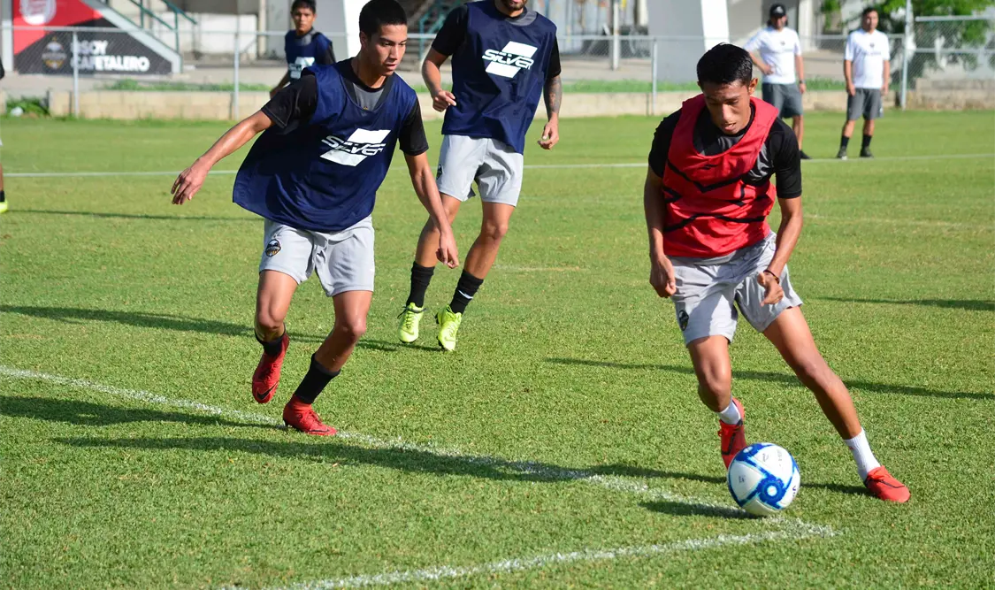 Pereyra dijo que cuentan con chavos muy talentosos que lo están haciendo muy bien y que tienen muchas posibilidades debutar en el equipo. Antonio Zúñiga/CP