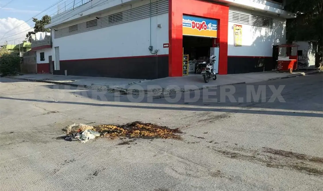 Tienda es asaltada por sujetos armados