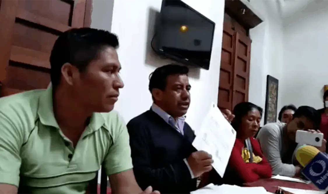 Exigen liberación de alcalde, síndico y regidores retenidos en Huixtán. Cortesía
