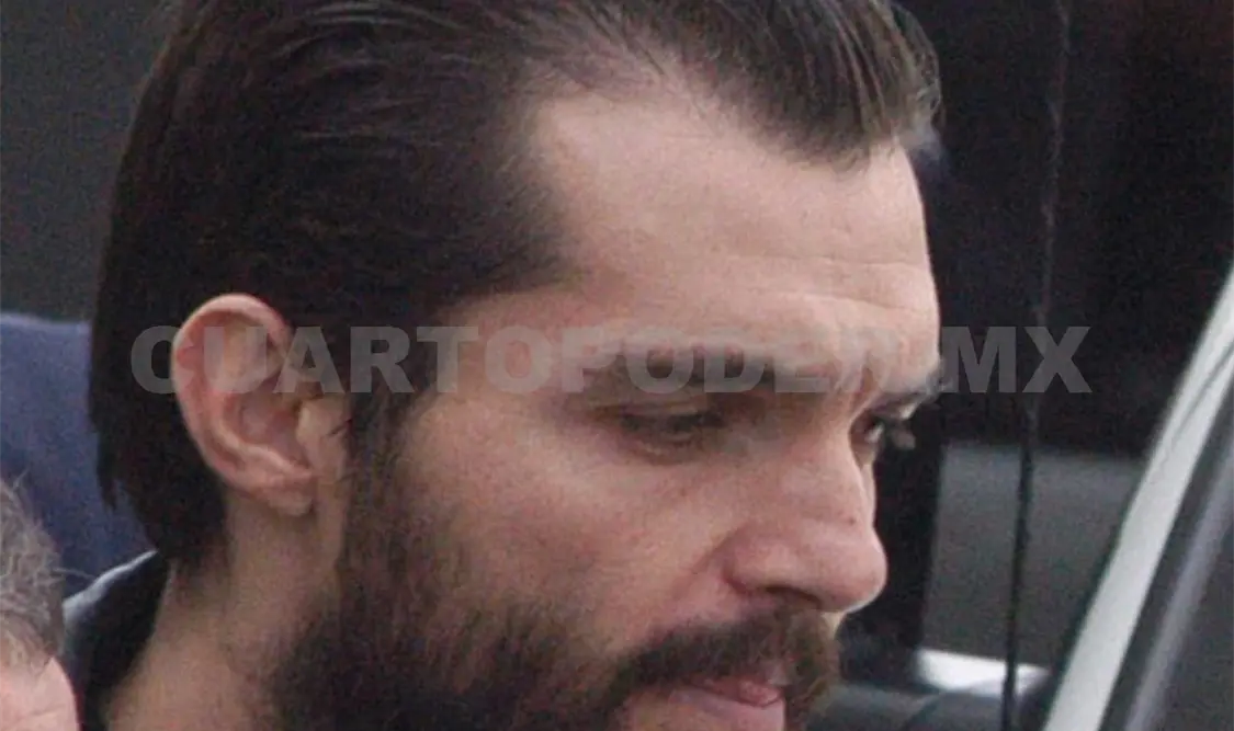 Van contra Ahumada por extorsión a Robles
