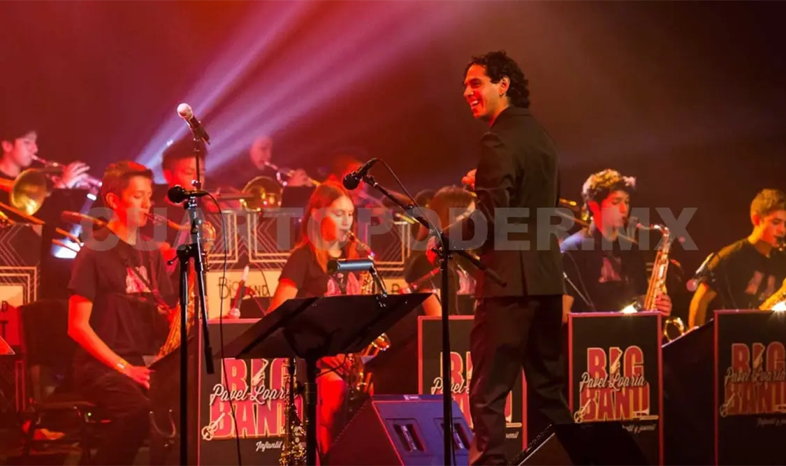 Pável Loaria es el director de la Big Band Infantil mexicana. Cortesía