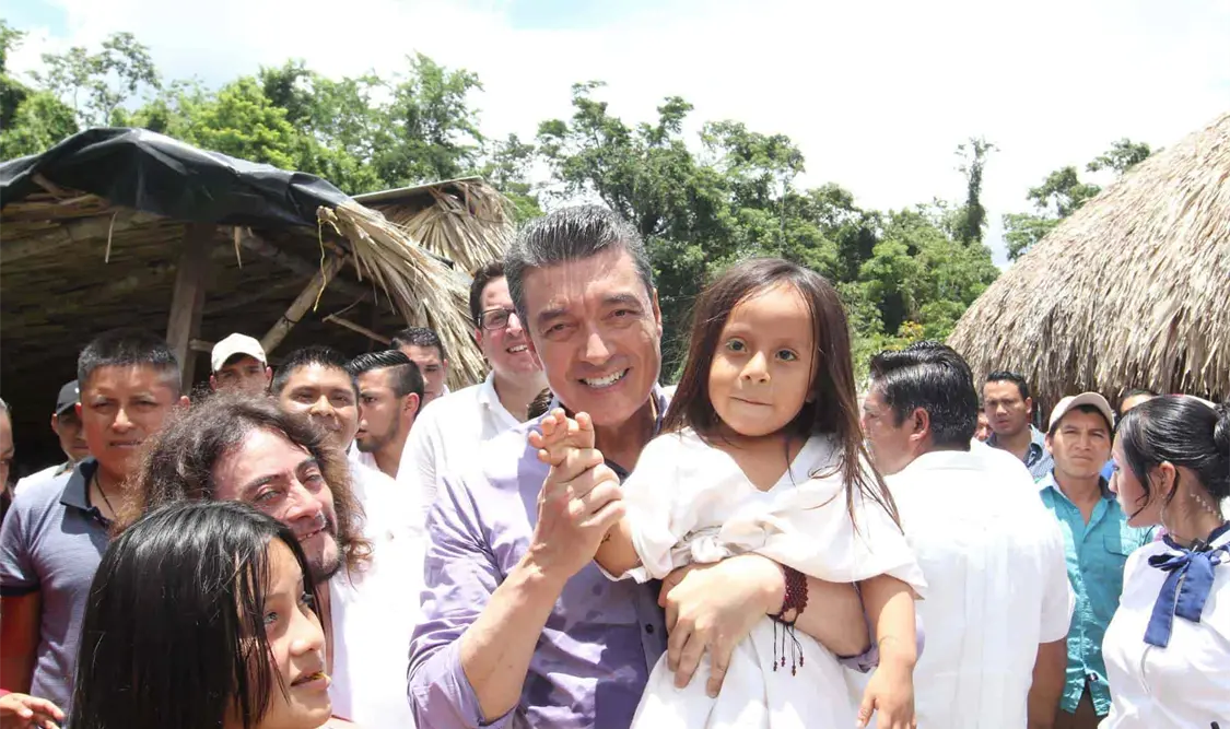 El mandatario subrayó la obligación de dejar un legado natural a las nuevas generaciones. CP
