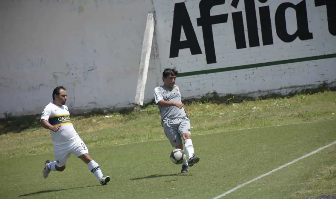 Poco a poco, el certamen comienza a llegar a la parte media de su campeonato, por lo que los equipos necesitan sumar victorias. Guillermo Ramos/CP