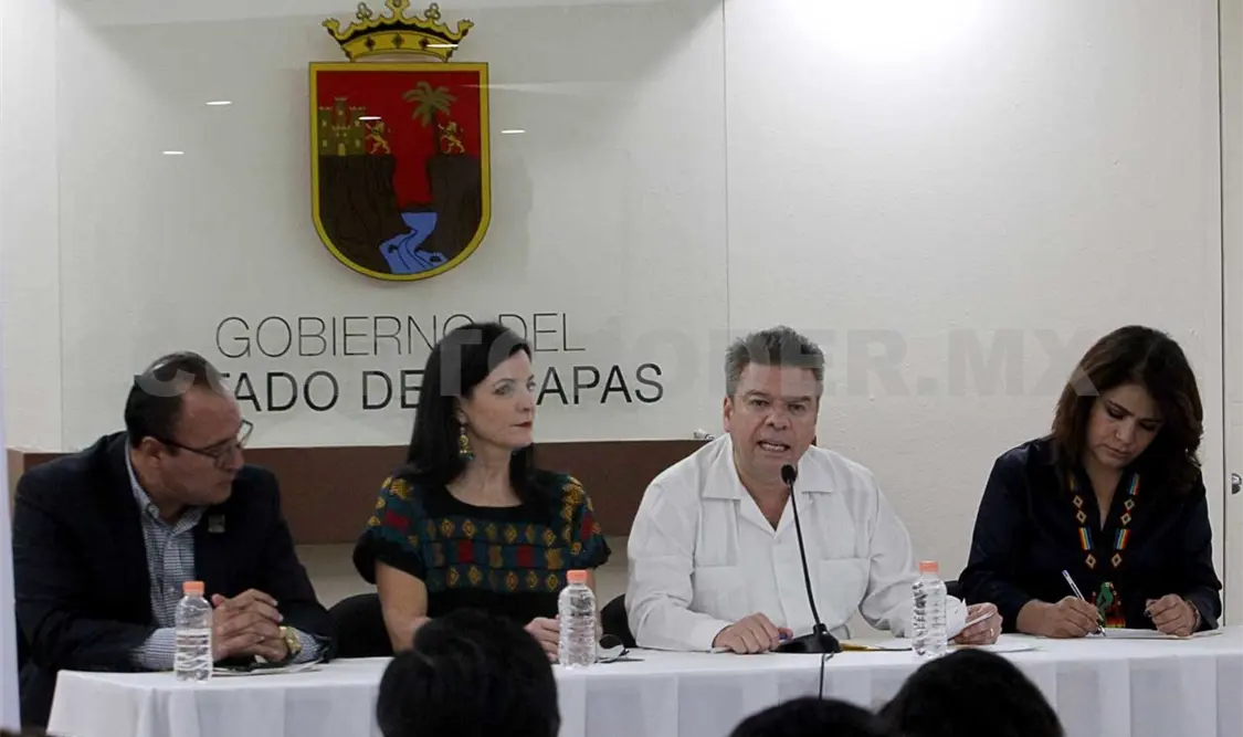 Ratifican compromiso contra violencia hacia las mujeres