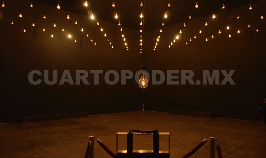 Al Marco la obra de Lozano-Hemmer