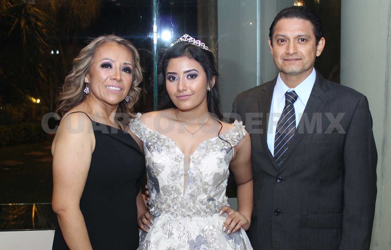 Quinceañeras, muy felices