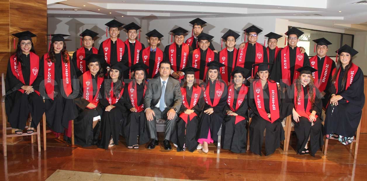 Concluyeron estudios sus universitarios
