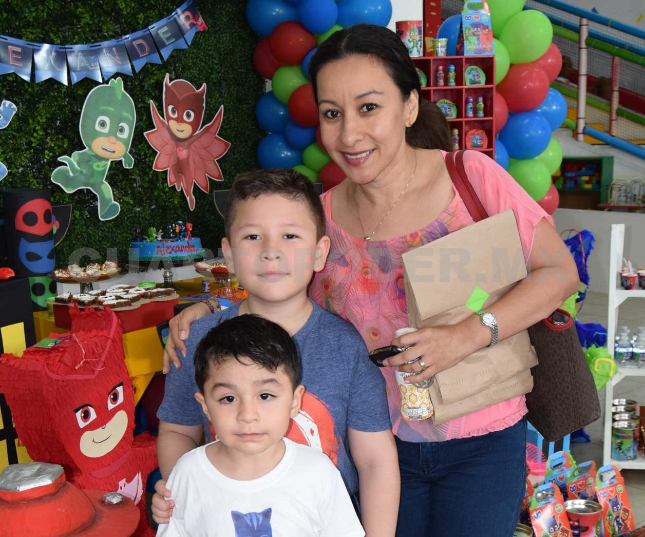 ¡Muchas felicidades, Alexander!