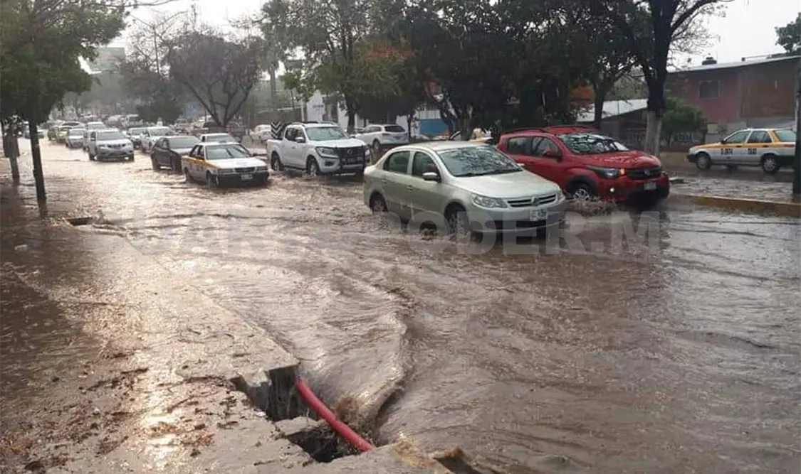 Atiende Obras Públicas zonas de encharcamientos