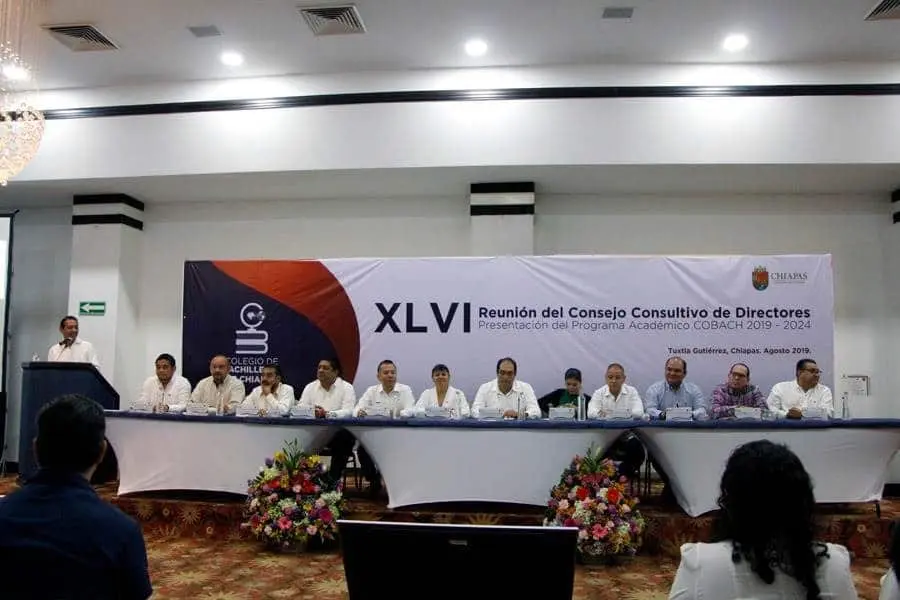 Analizaron los retos que se deben de atender en el terreno educativo en el contexto de la Nueva Escuela Mexicana. CP