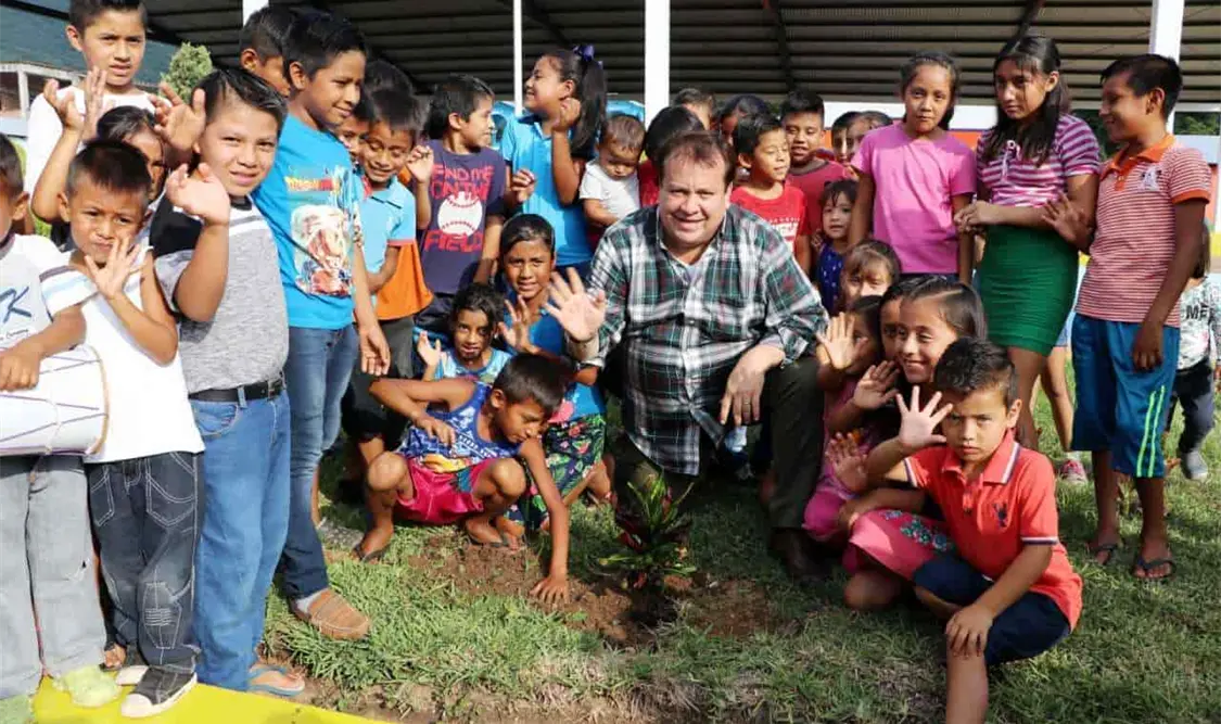 El alcalde de Villaflores tiene proyectado restablecer 35 parques. Cortesía