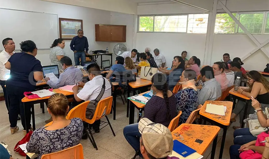 Interinos esperan pagos pendientes