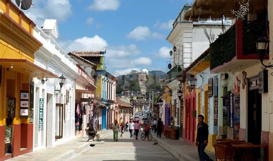 Daños menores por vientos en San Cristóbal de las Casas