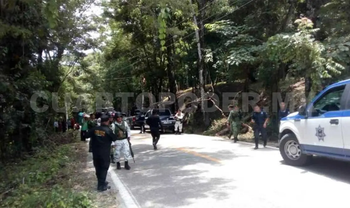 Prevalecen bloqueos en tramo San Cristóbal-Palenque